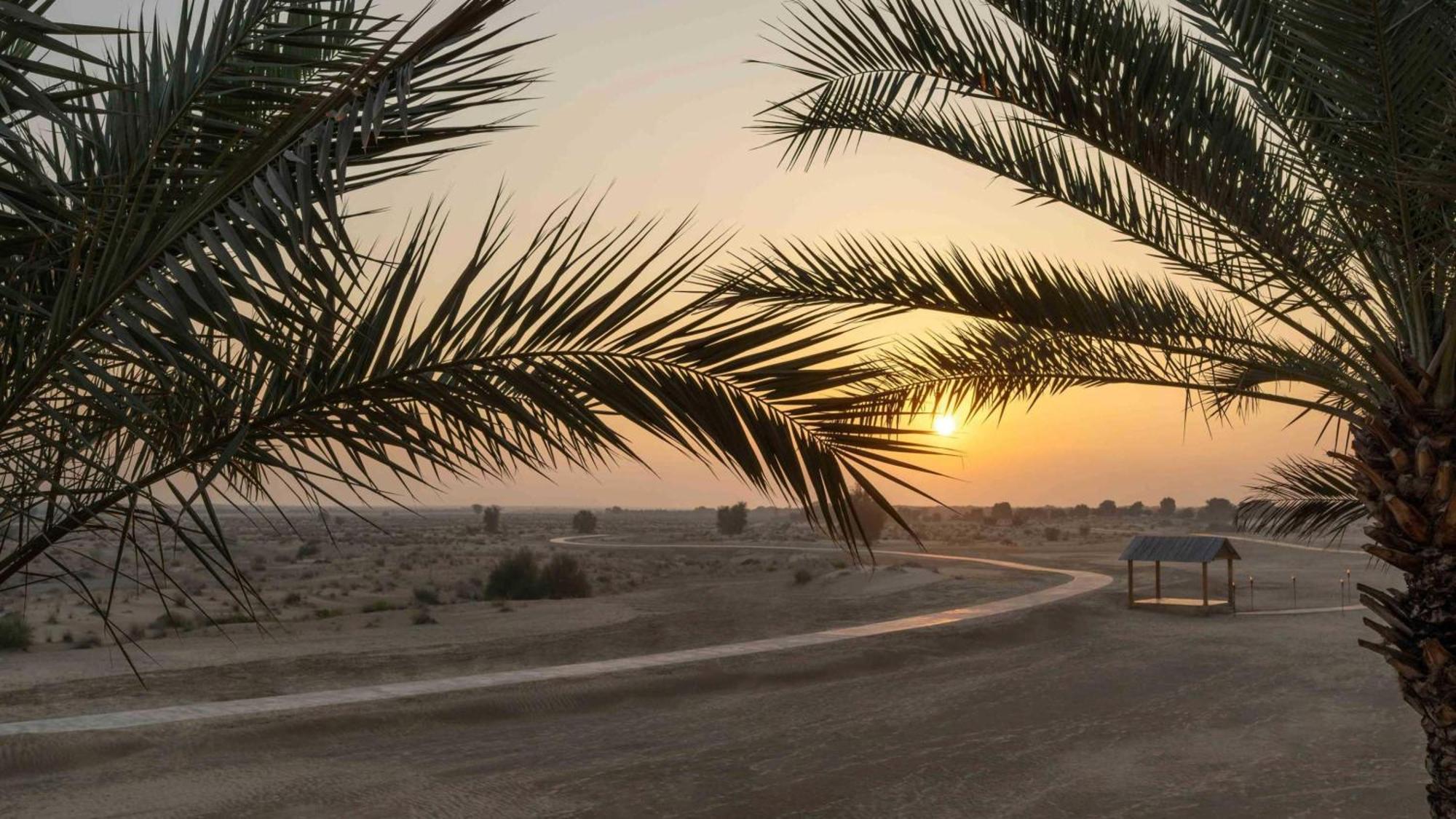 Курортный комплекс Bab Al Shams, A Rare Finds Desert Resort,